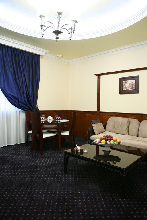 Bellagio Hotel Complex Yerevan Room photo